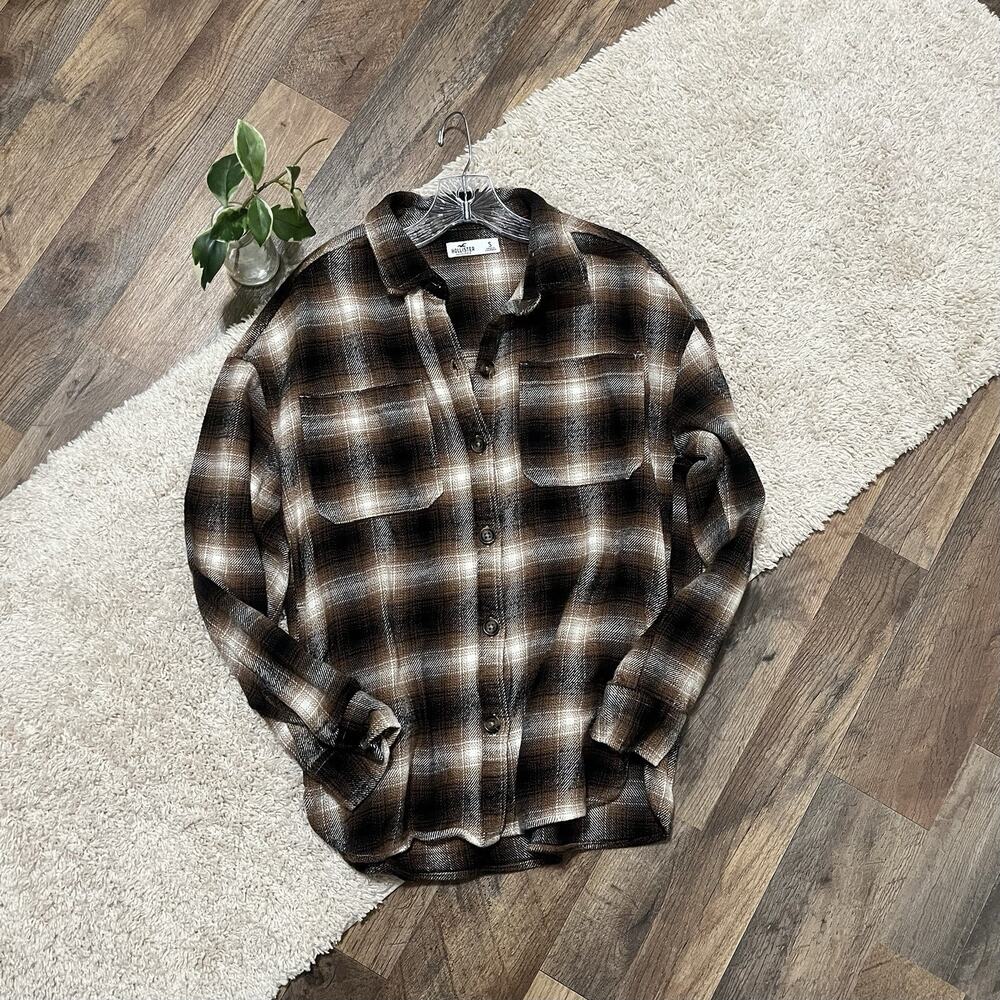 Hollister Small Oversized Brown Black Plaid Button Front Flannel Shirt Shacket
